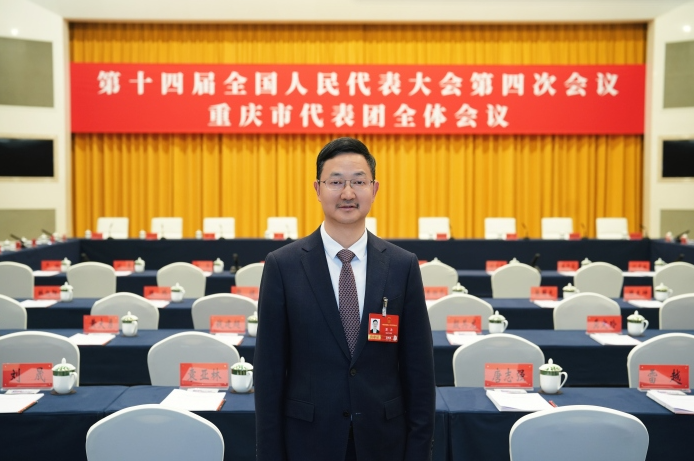 夏泳代表：加快建设低空智联网 促进低空经济创新发展